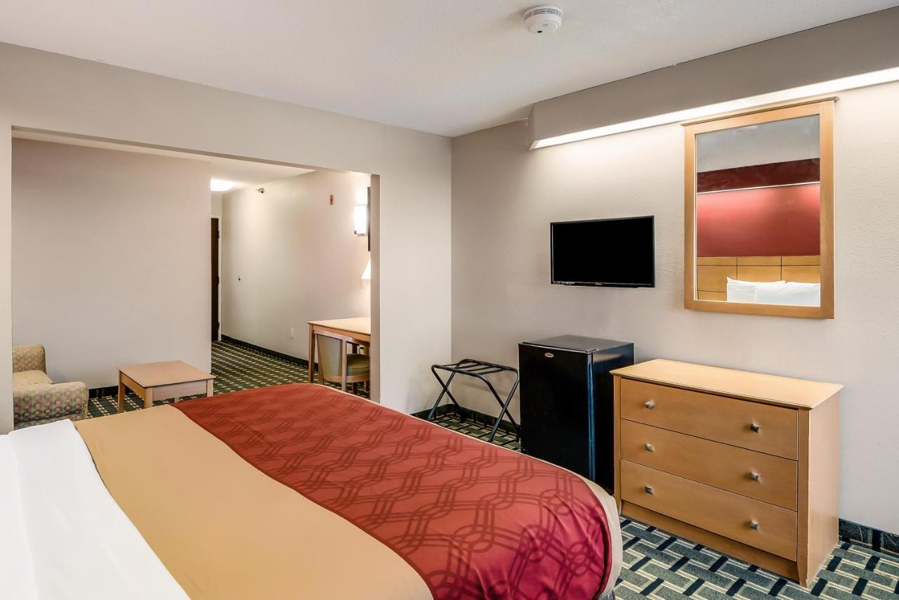 Econo Lodge Inn & Suites Peoria Illinois Экстерьер фото