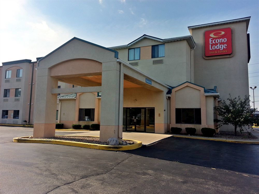 Econo Lodge Inn & Suites Peoria Illinois Экстерьер фото